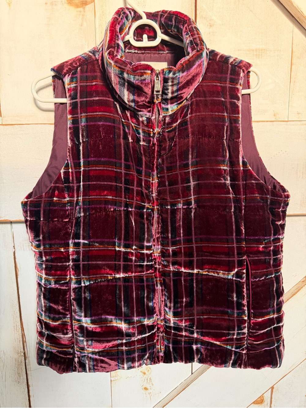 LOFT Burgundy Velvet Plaid Puffer Vest